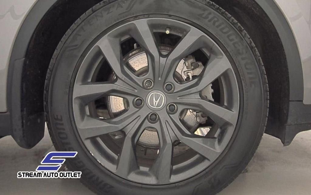 Used 2022 Acura MDX A-Spec image 13