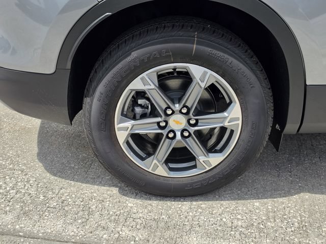 New 2026 Chevrolet Blazer LT w/ Convenience Package FWD image 5