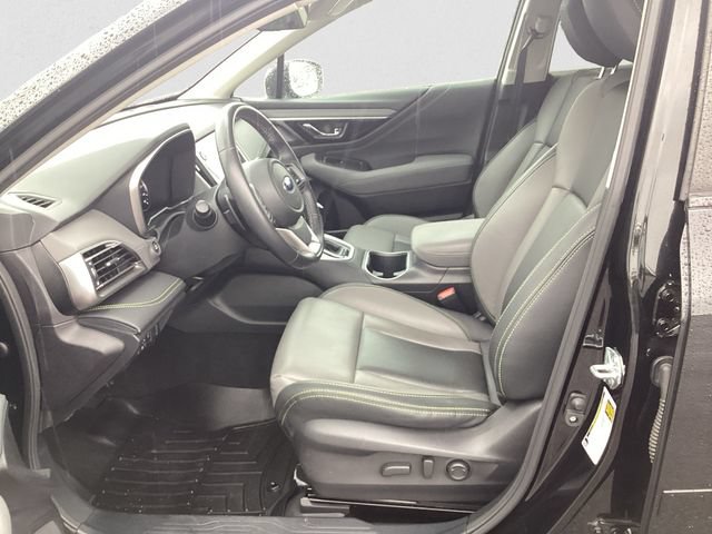 Used 2023 Subaru Outback Onyx Edition AWD/4WD image 9