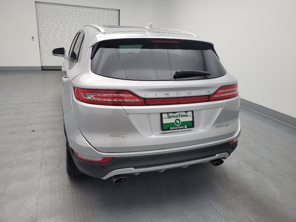 Used 2017 Lincoln MKC Select w/ Select Plus Package AWD/4WD image 6