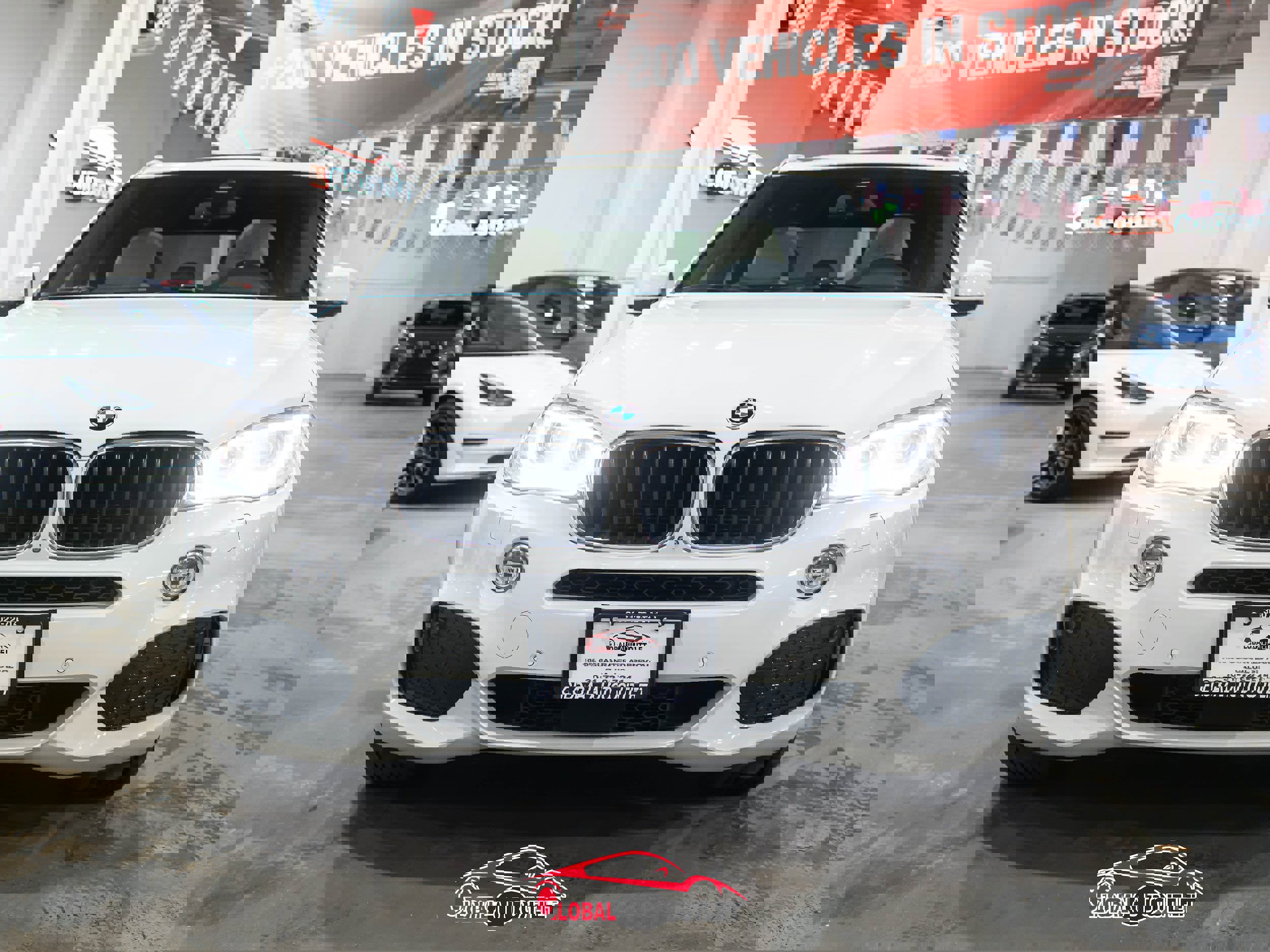 Used 2017 BMW X5 xDrive35i w/ M Sport Package image 2