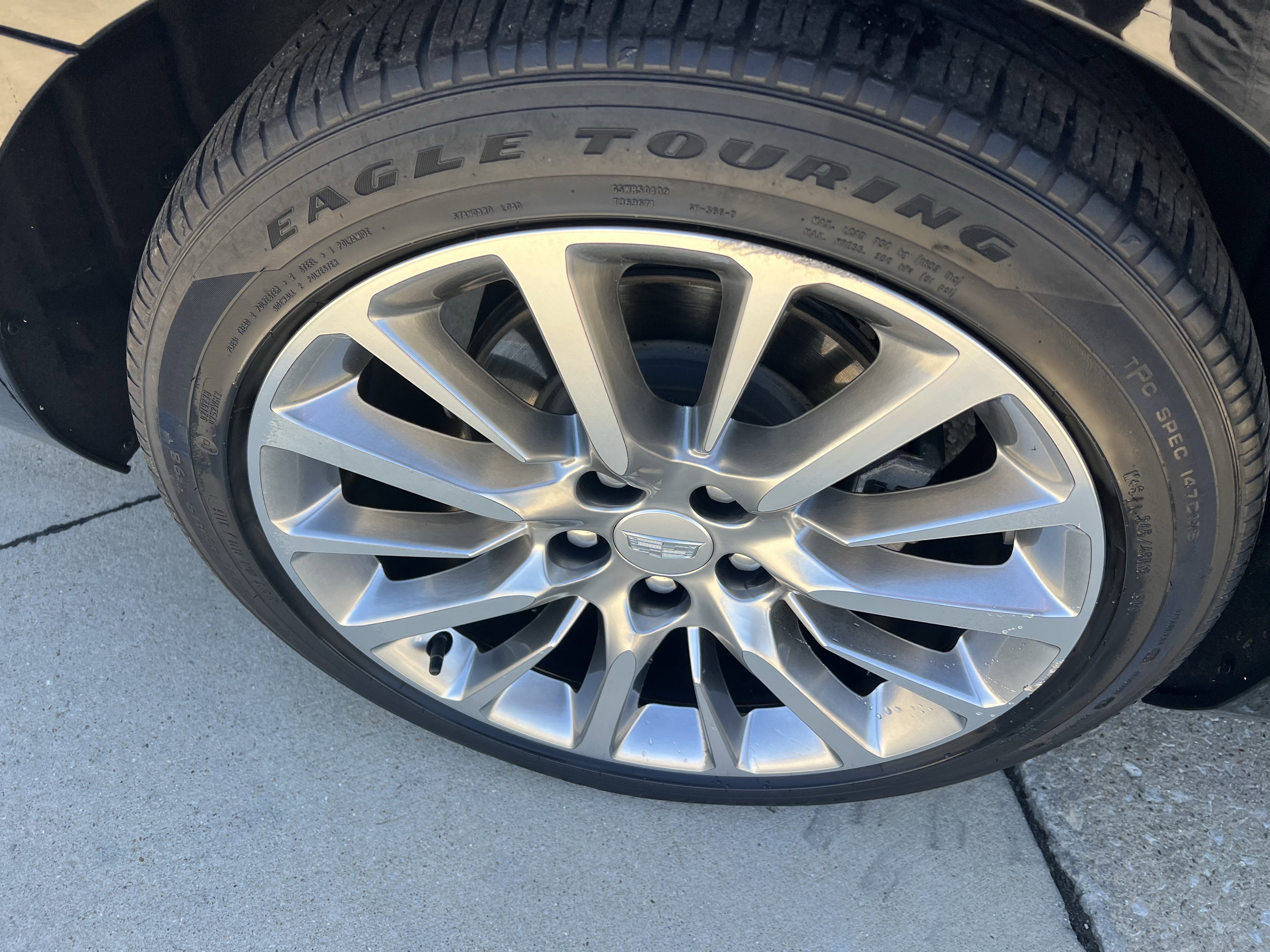 Used 2017 Cadillac CT6 Luxury AWD/4WD image 4