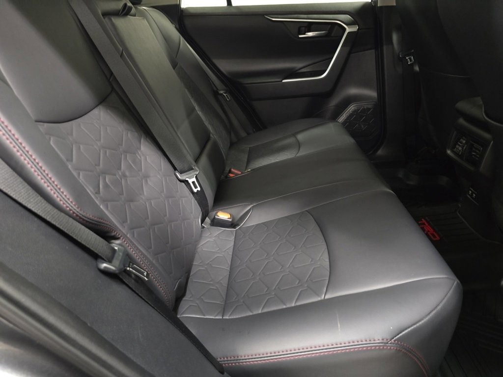 Used 2020 Toyota RAV4 TRD Off-Road image 19
