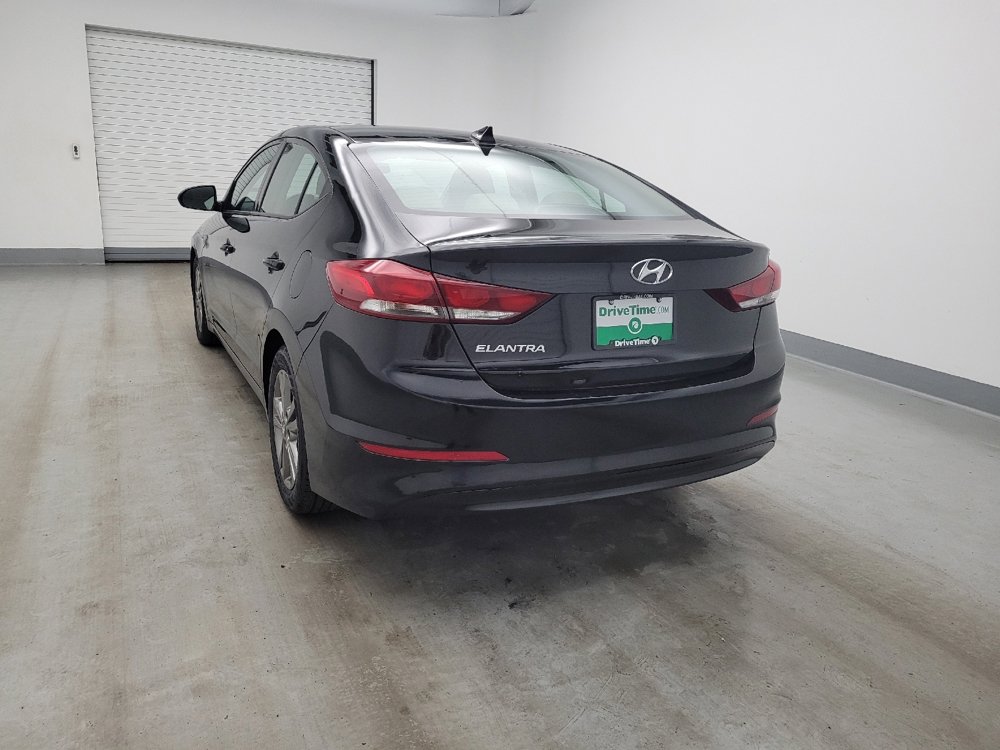 Used 2017 Hyundai Elantra SE w/ SE A/T Tech Package 03 FWD image 6