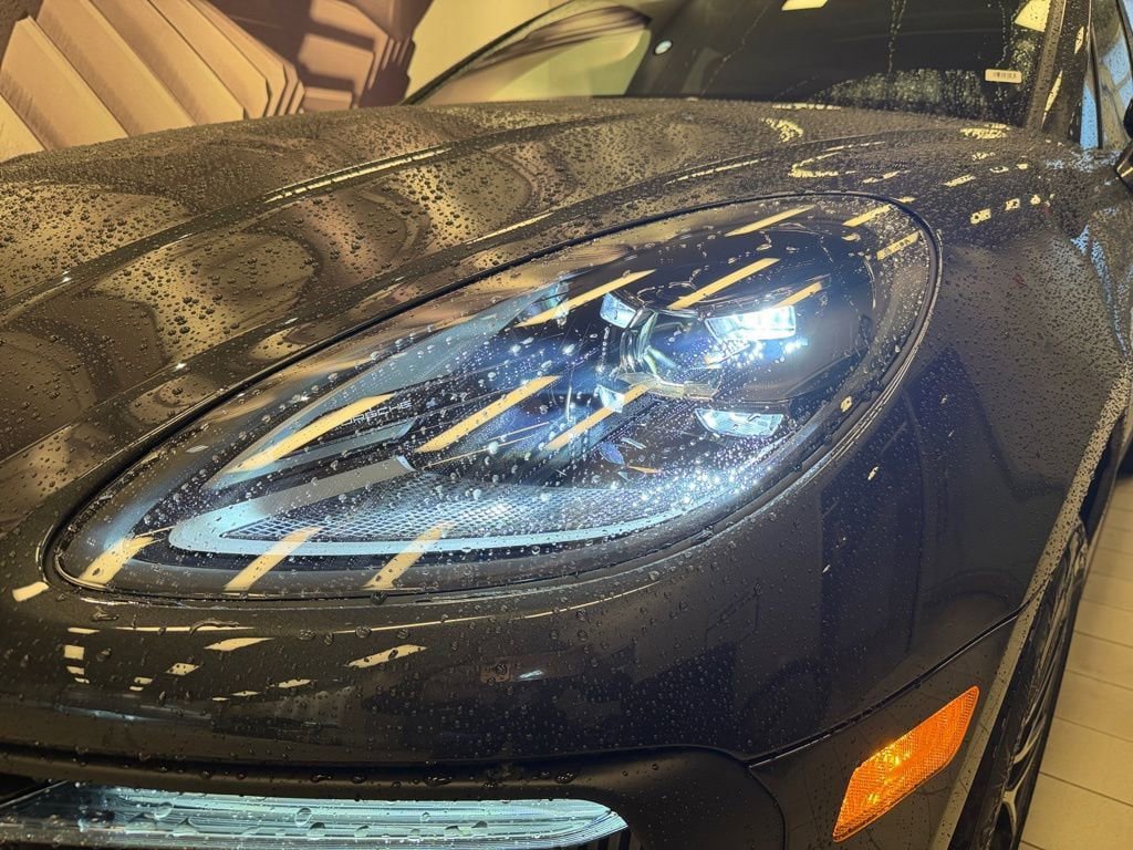 New 2026 Porsche Macan S image 9
