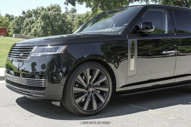 Used 2026 Land Rover Range Rover SV AWD/4WD image 53