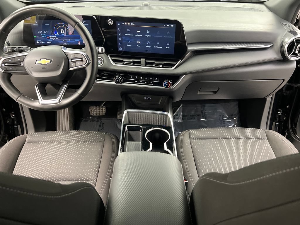 Used 2025 Chevrolet Equinox LT AWD/4WD image 42