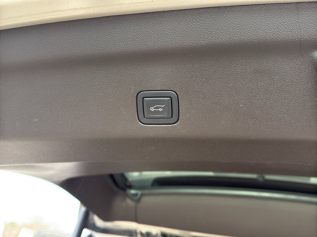 Used 2024 Chevrolet Tahoe LT image 28