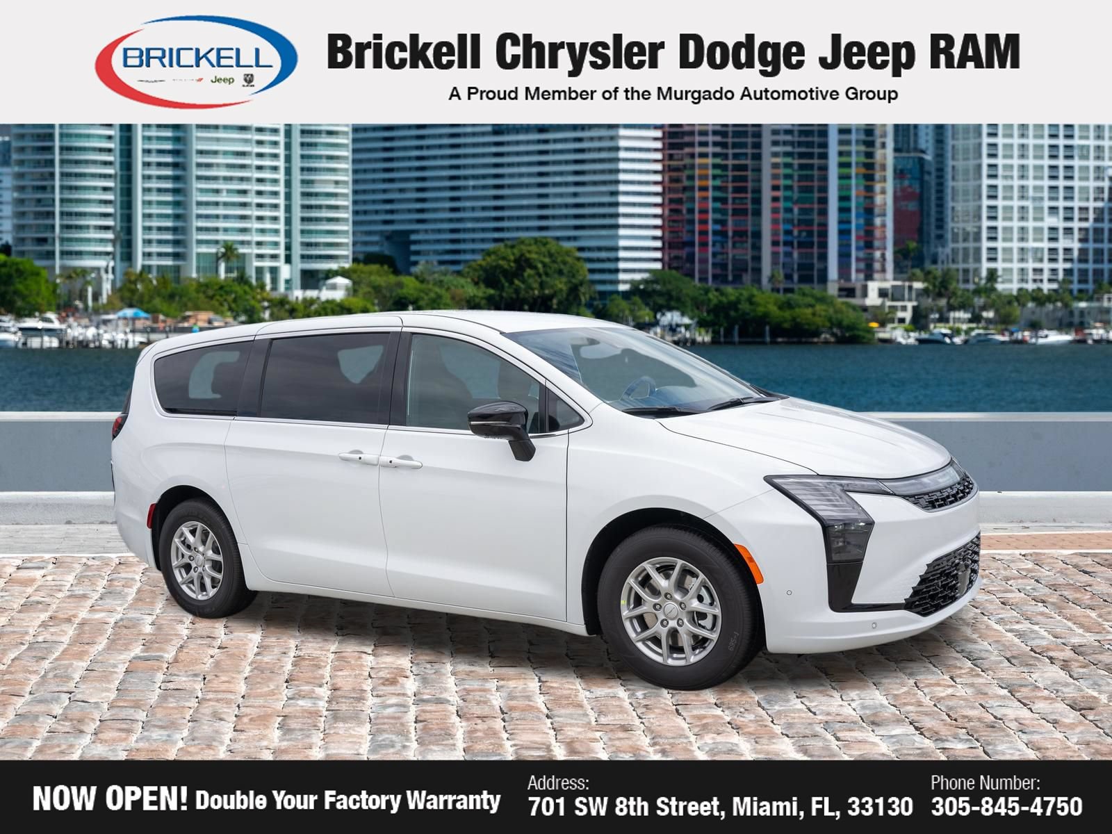 New 2027 Chrysler Pacifica Select FWD image 3