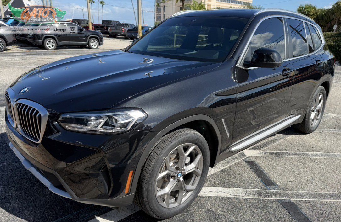 Used 2022 BMW X3 sDrive30i w/ Premium Package 2