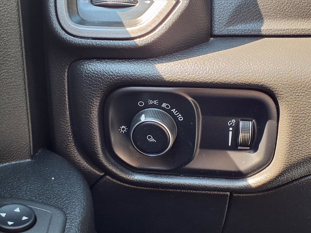 Used 2022 RAM 2500 Tradesman image 10