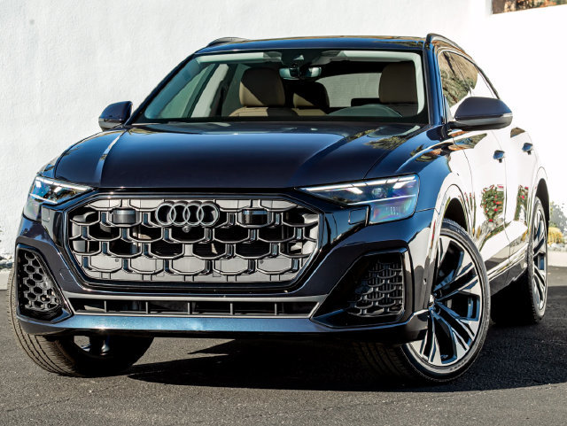 Used 2024 Audi Q8 Premium Plus AWD/4WD image 1