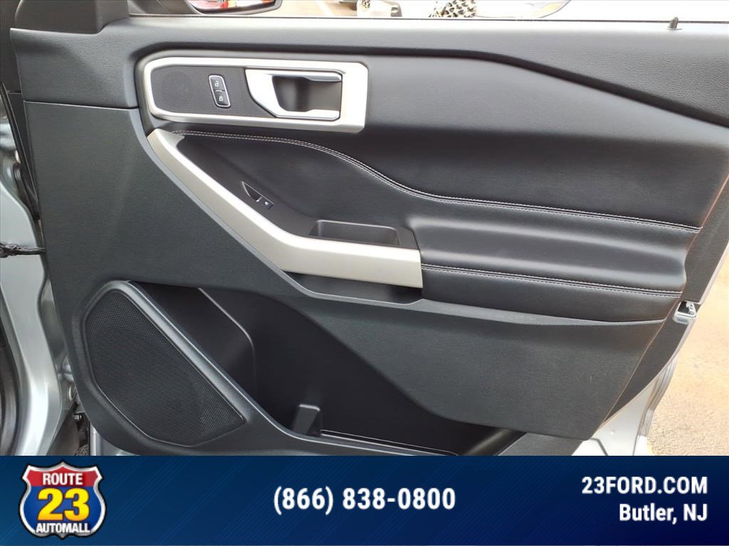 Certified 2023 Ford Explorer XLT w/ Equipment Group 202A image 8