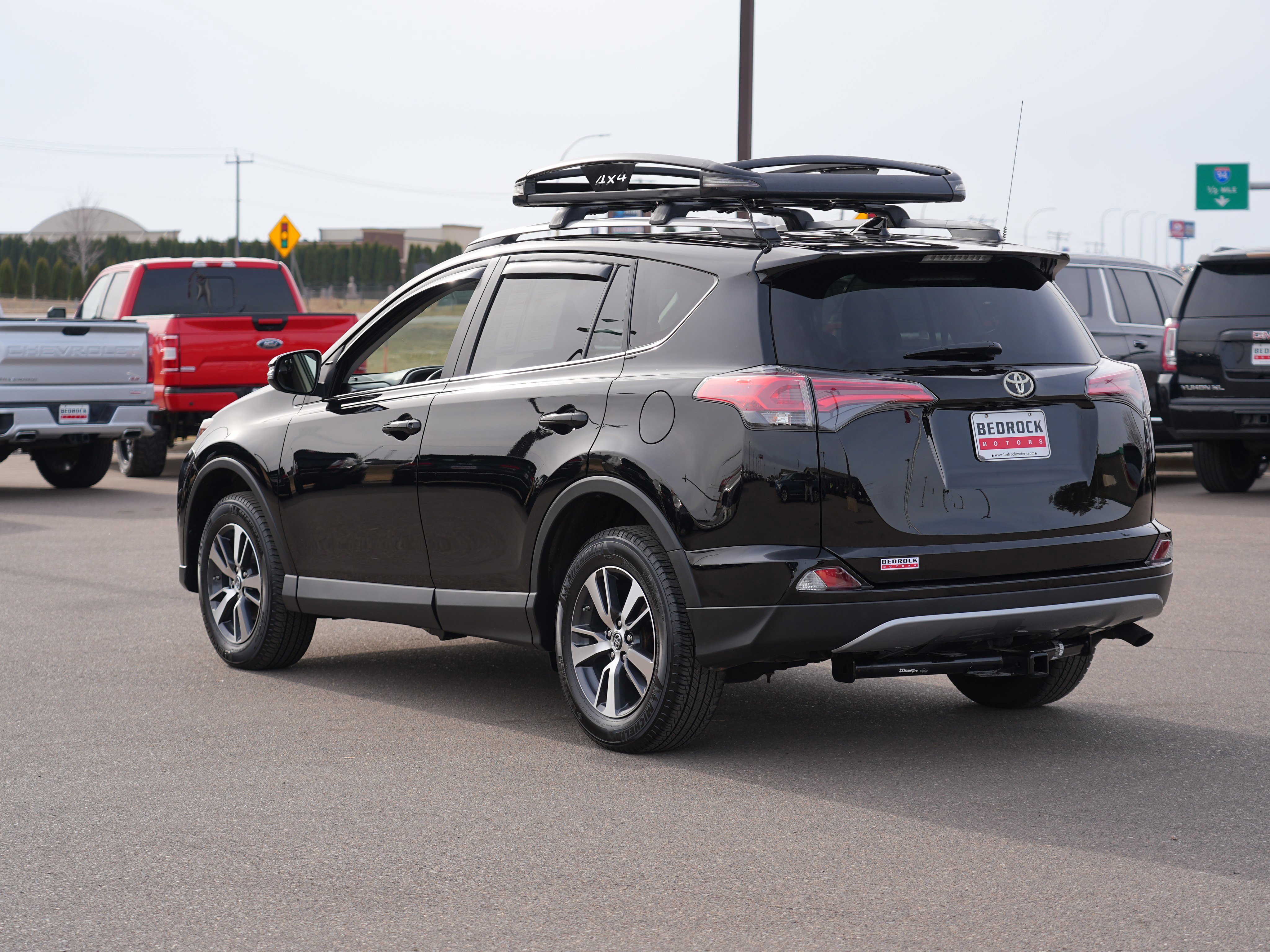 Used 2017 Toyota RAV4 XLE w/ Plus Special Value Package image 5