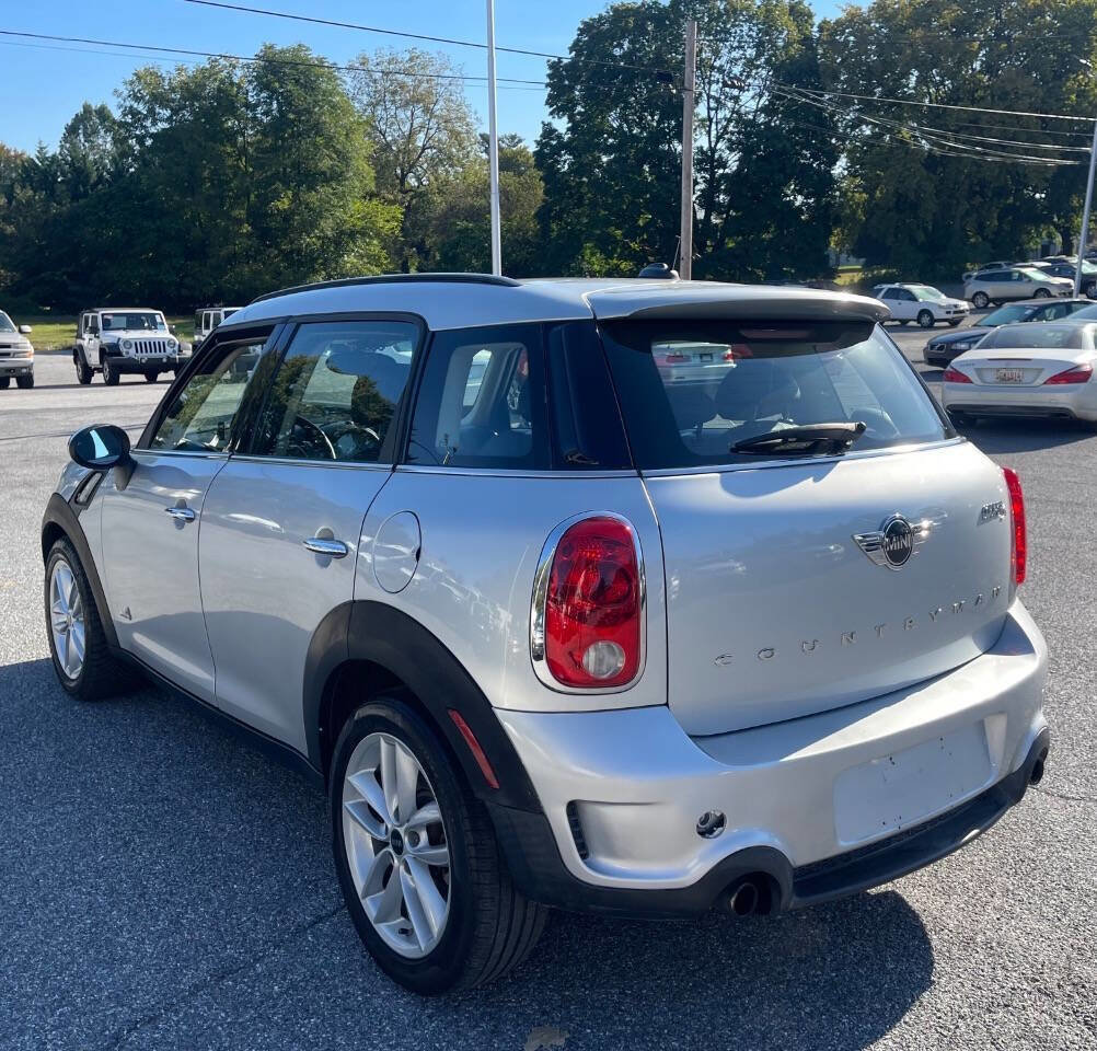 Used 2014 MINI Cooper Countryman S image 3