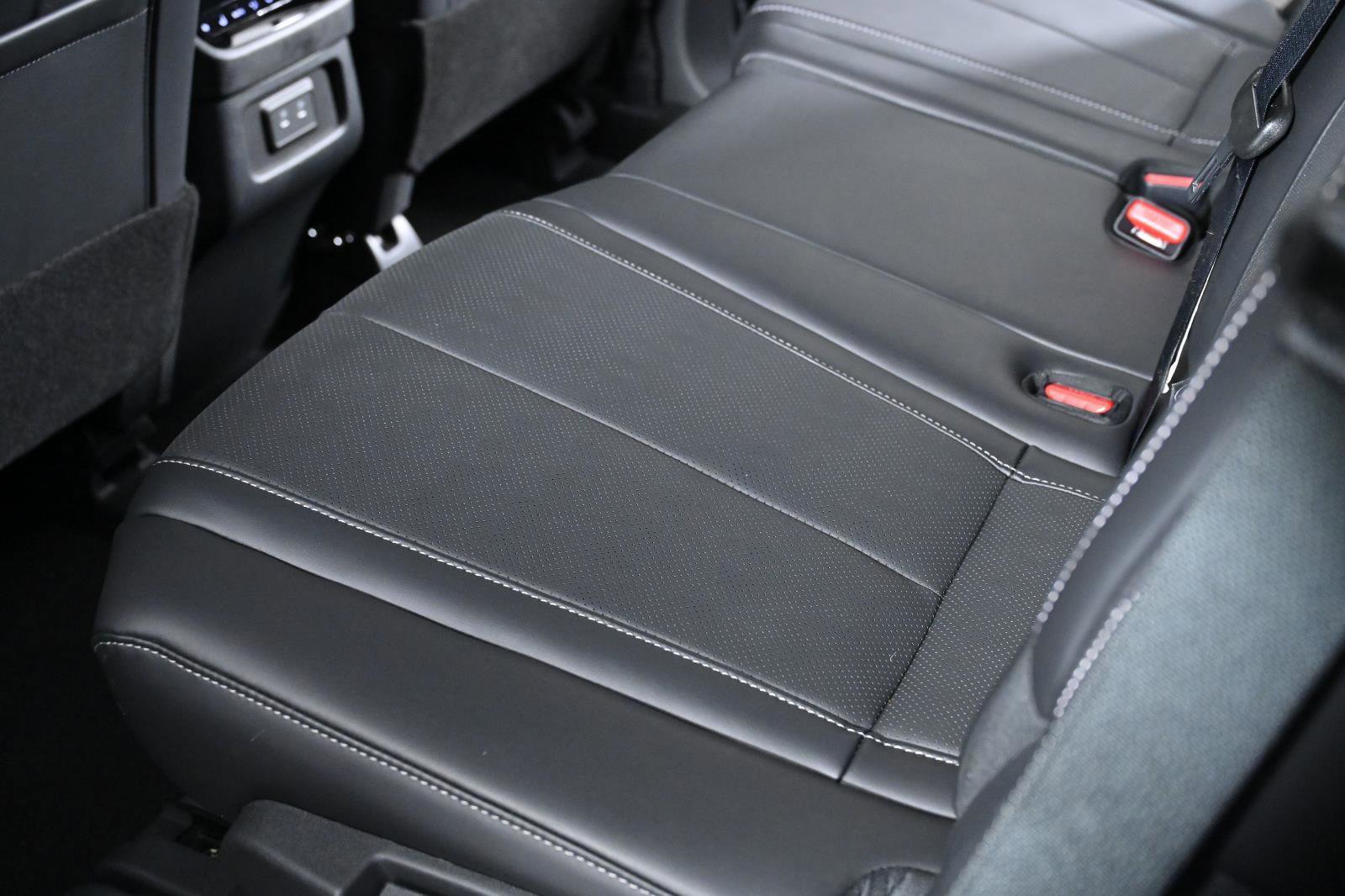 Certified 2026 INFINITI QX60 Luxe w/ Cargo Package image 25