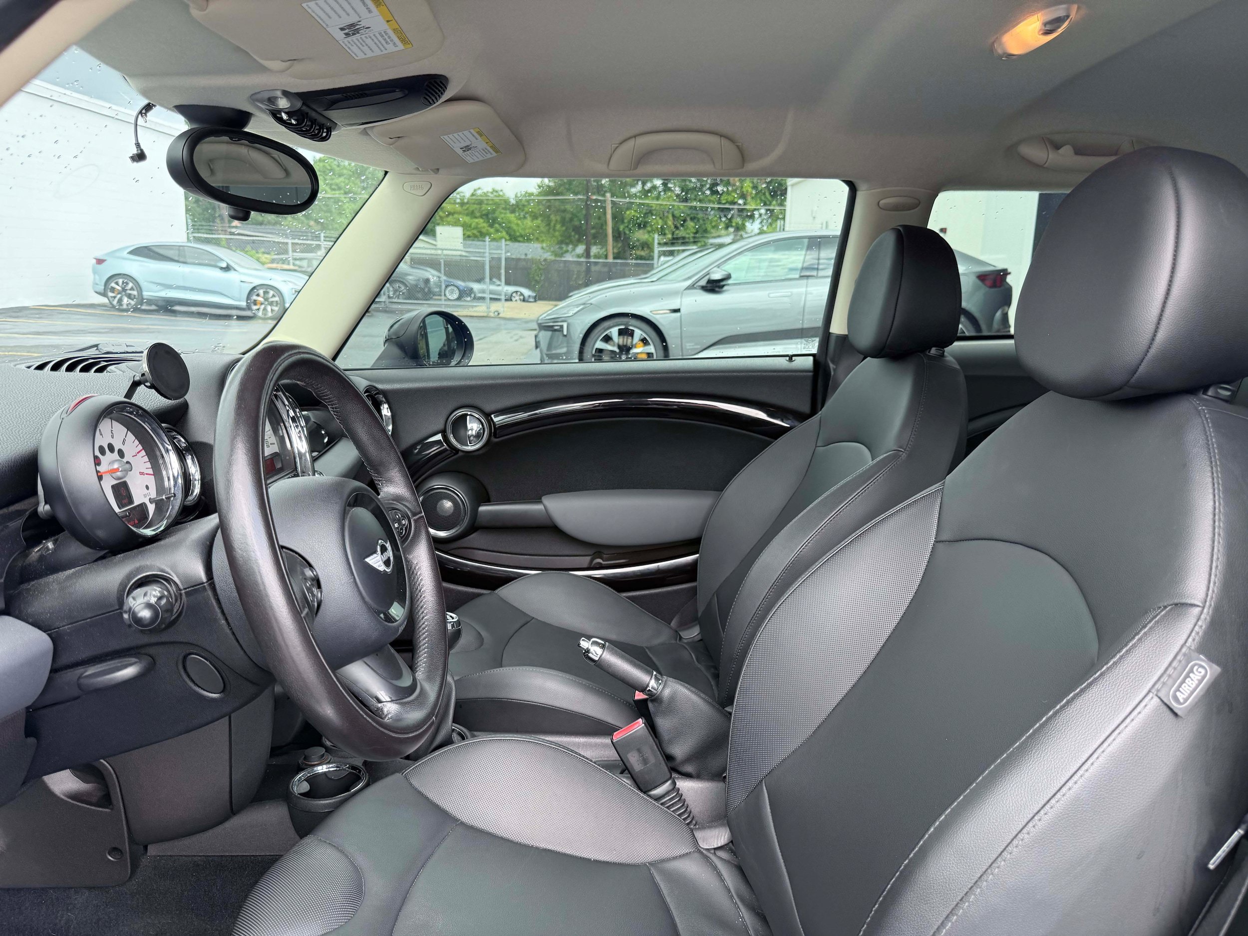 Used 2011 MINI Cooper S FWD image 12