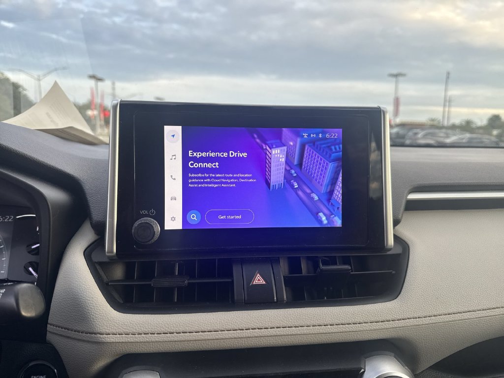 Used 2023 Toyota RAV4 XLE w/ Convenience Package FWD image 27