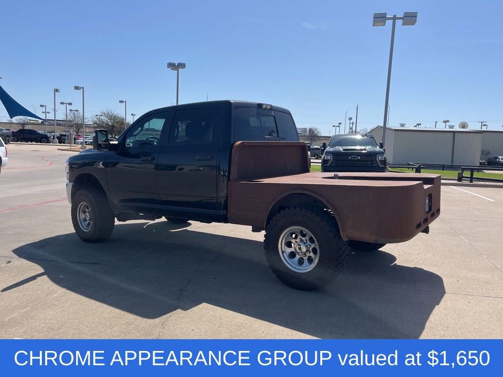 Used 2024 RAM 2500 Tradesman w/ Chrome Appearance Group image 4