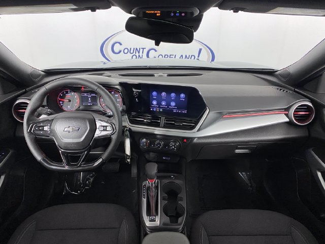 Certified 2024 Chevrolet Trax RS FWD image 14