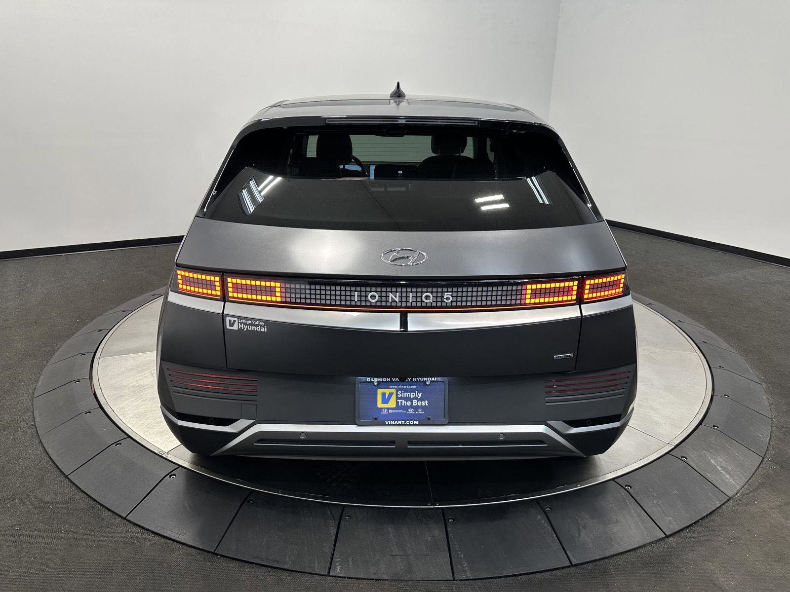 Used 2022 Hyundai Ioniq 5 SEL image 5