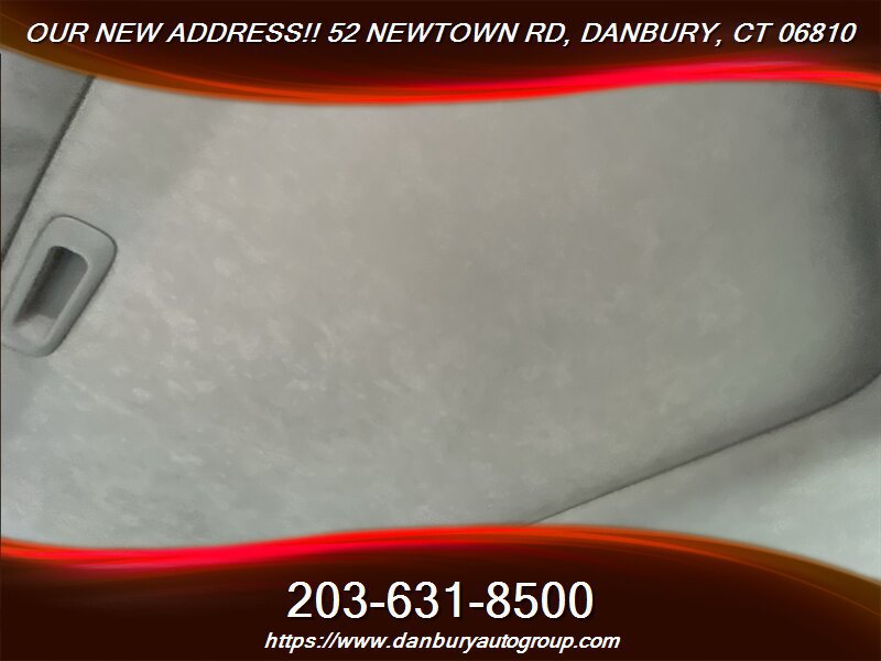 Used 2018 Genesis G90 3.3T Premium AWD/4WD image 18