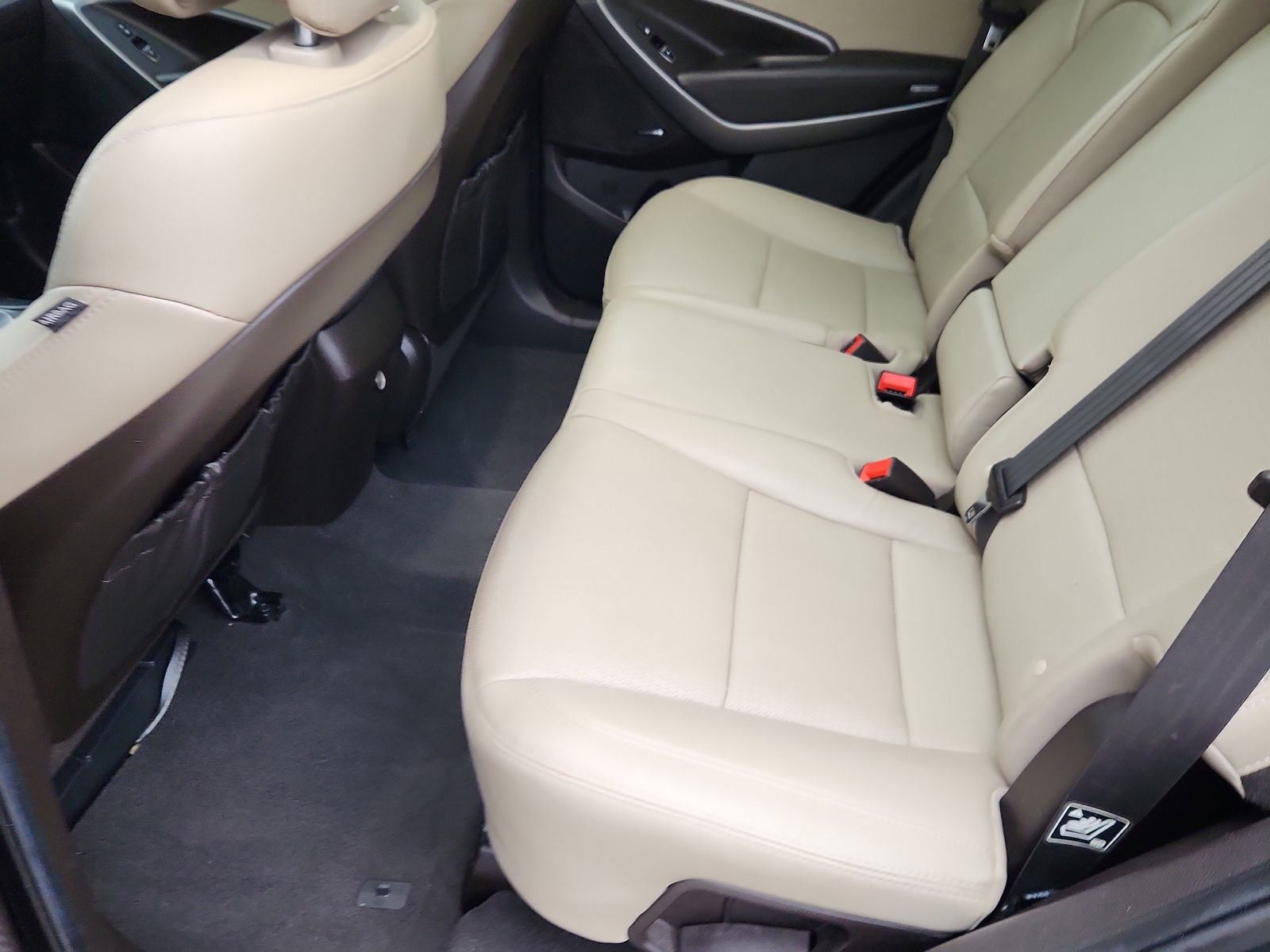 Used 2014 Hyundai Santa Fe Sport w/ Technology Package 04 image 9