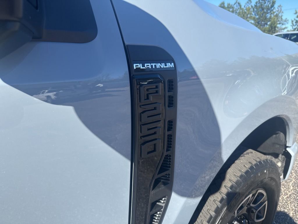 New 2026 Ford F250 Platinum image 25