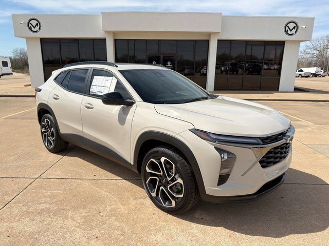 New 2026 Chevrolet Trax RS w/ Sunroof Package image 2