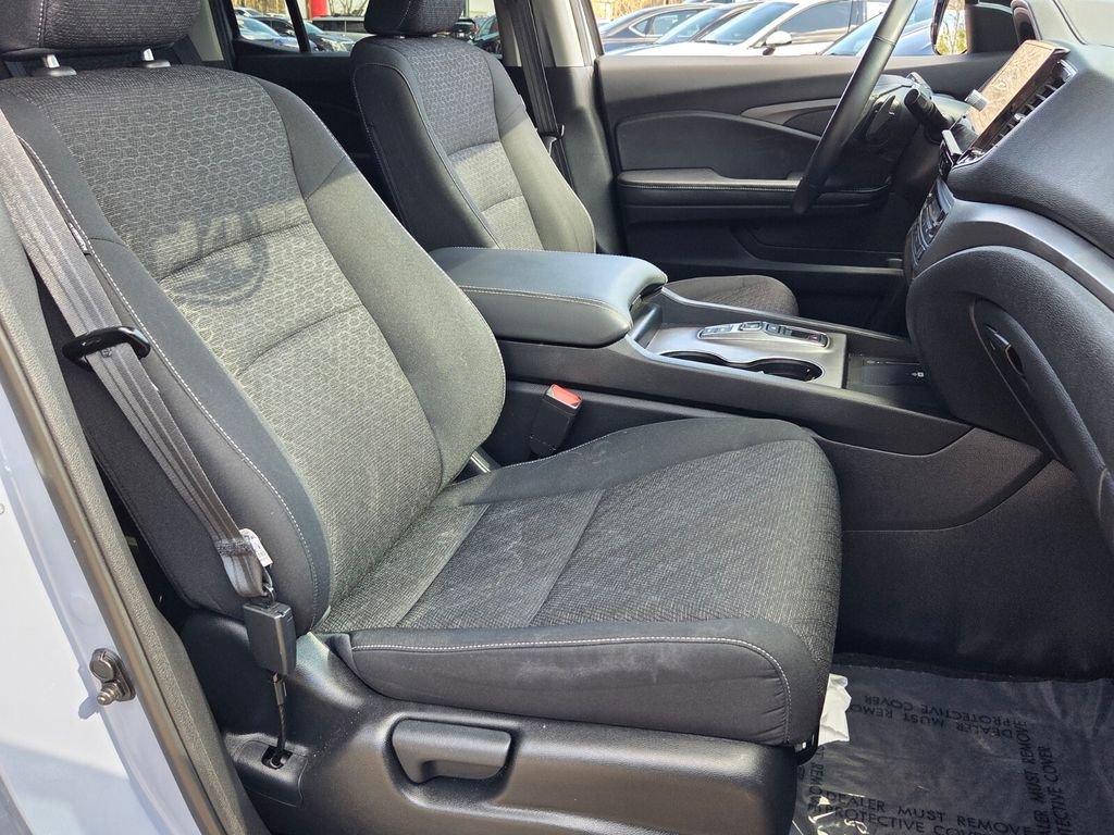 Used 2024 Honda Ridgeline Sport image 19