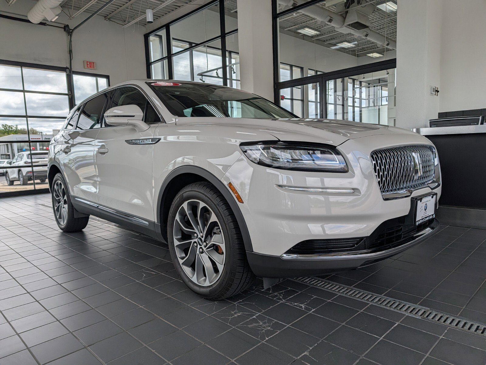 Used 2023 Lincoln Nautilus Reserve