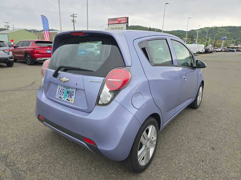 Used 2014 Chevrolet Spark LT image 3