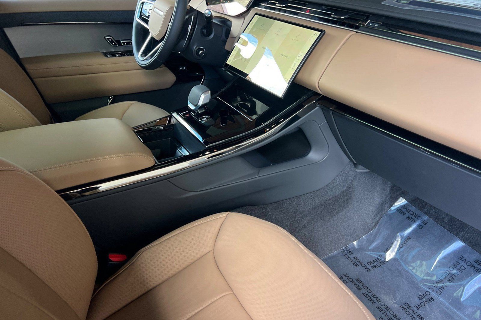 New 2026 Land Rover Range Rover Sport SE AWD/4WD image 21