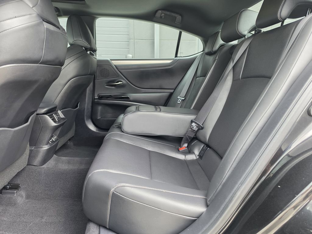 Used 2024 Lexus ES 350 F Sport FWD image 18