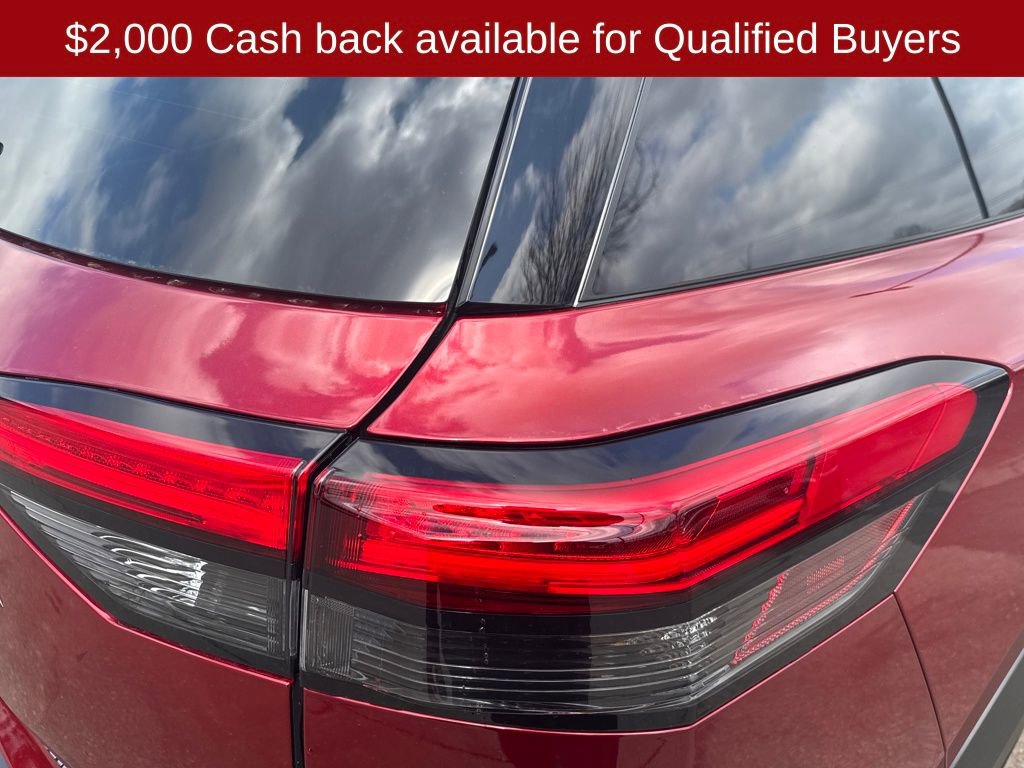 New 2026 Nissan Pathfinder SV image 42