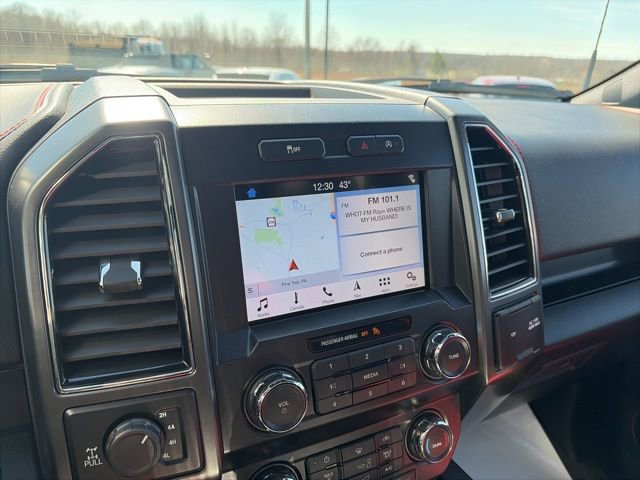 Used 2019 Ford F150 Lariat image 14