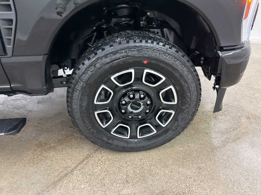 New 2026 Ford F350 Platinum image 13