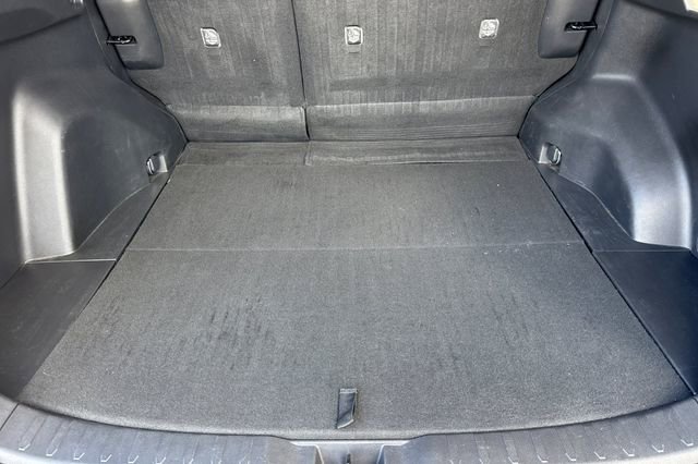 Used 2022 Toyota RAV4 LE AWD/4WD image 17