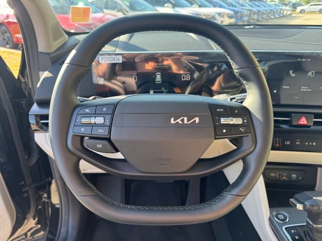 Used 2026 Kia Sportage EX w/ EX Panorama Roof Package FWD image 30