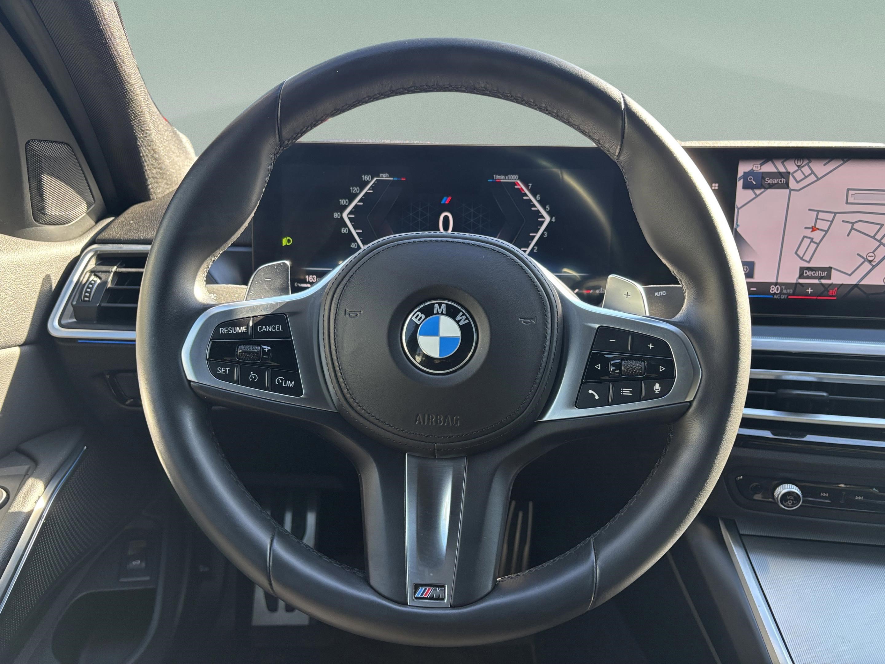 Used 2023 BMW 330i Sedan w/ M Sport Package image 9