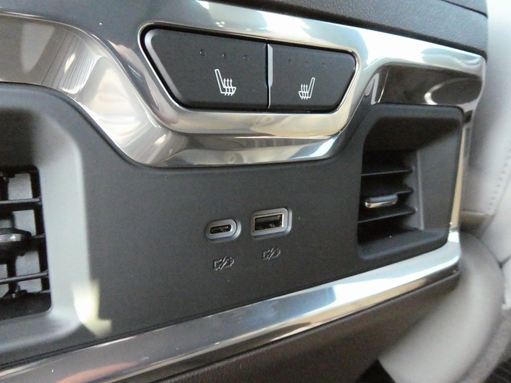 New 2026 GMC Sierra 2500 SLT w/ SLT Premium Package image 44