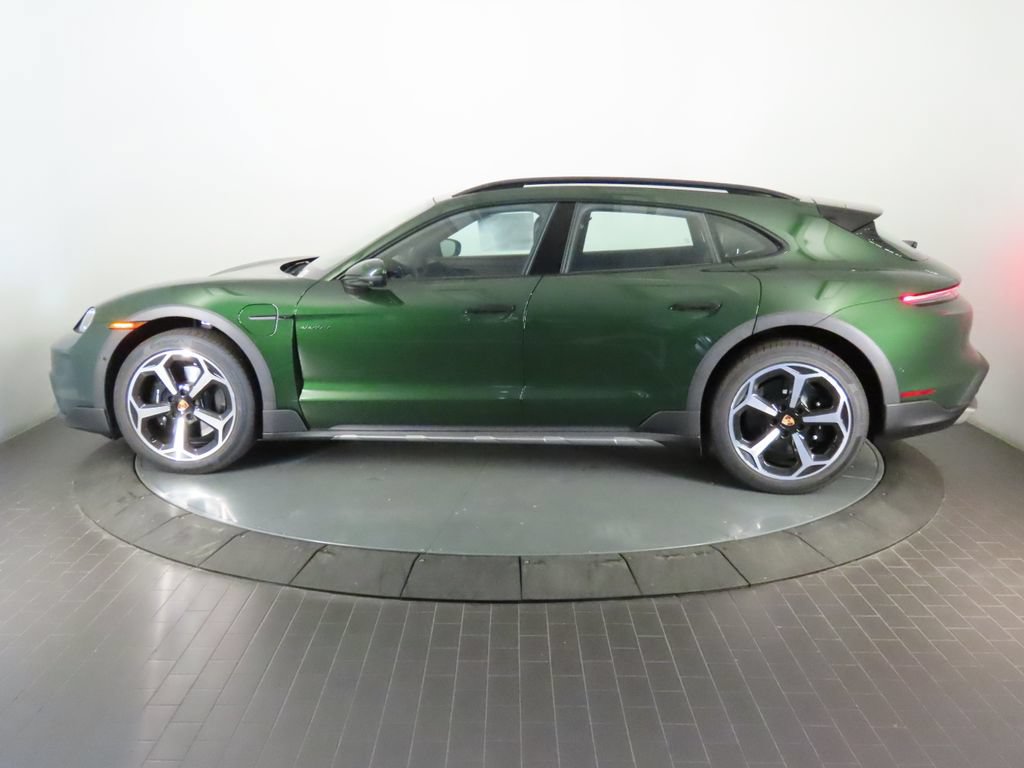 New 2026 Porsche Taycan 4S AWD/4WD image 2
