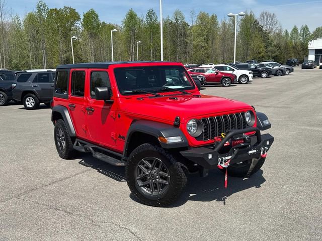 Used 2024 Jeep Wrangler Sport S image 2