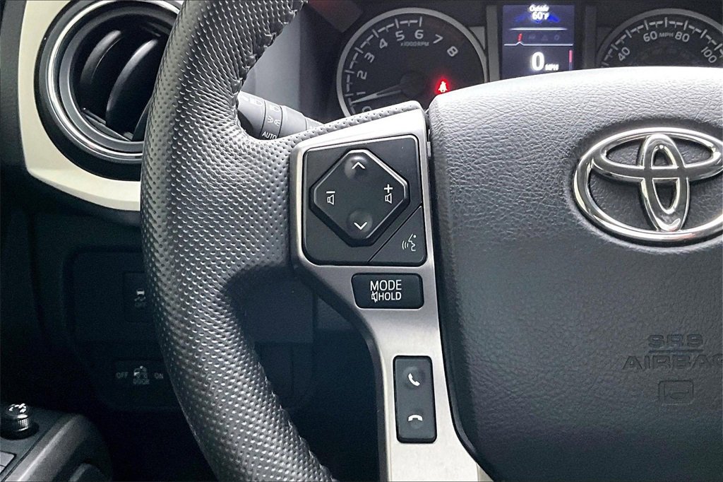 Used 2022 Toyota Tacoma SR5 image 11
