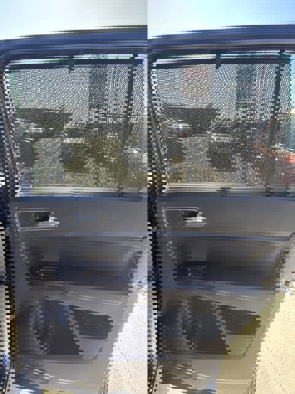 Used 2018 Volkswagen Atlas SE image 19