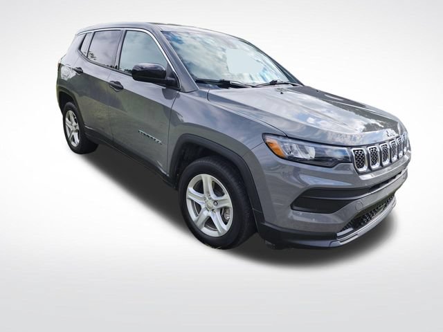 Used 2024 Jeep Compass Sport AWD/4WD image 9