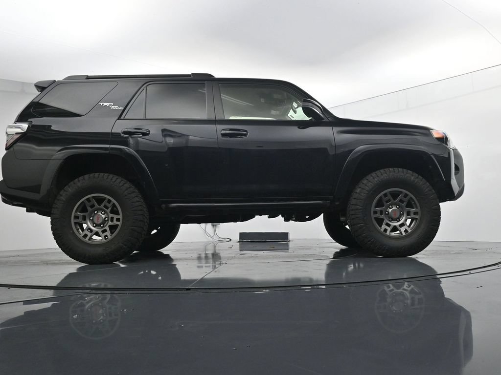 Used 2019 Toyota 4Runner TRD Off-Road AWD/4WD image 24