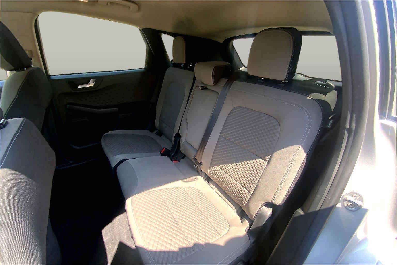 Used 2020 Ford Escape SE Sport AWD/4WD image 18