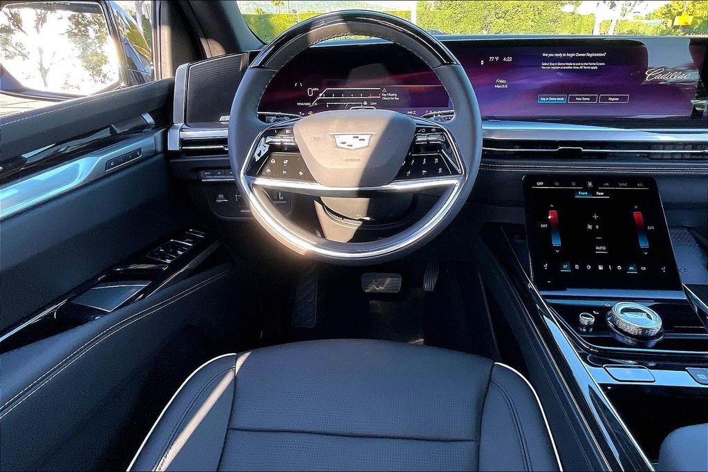 New 2026 Cadillac Escalade ESV Luxury image 23