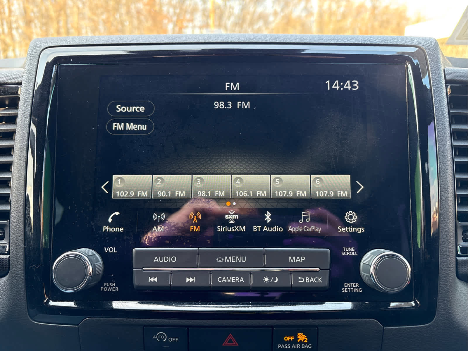 Used 2023 Nissan Frontier PRO-4X w/ Pro-4X Premium Package image 17